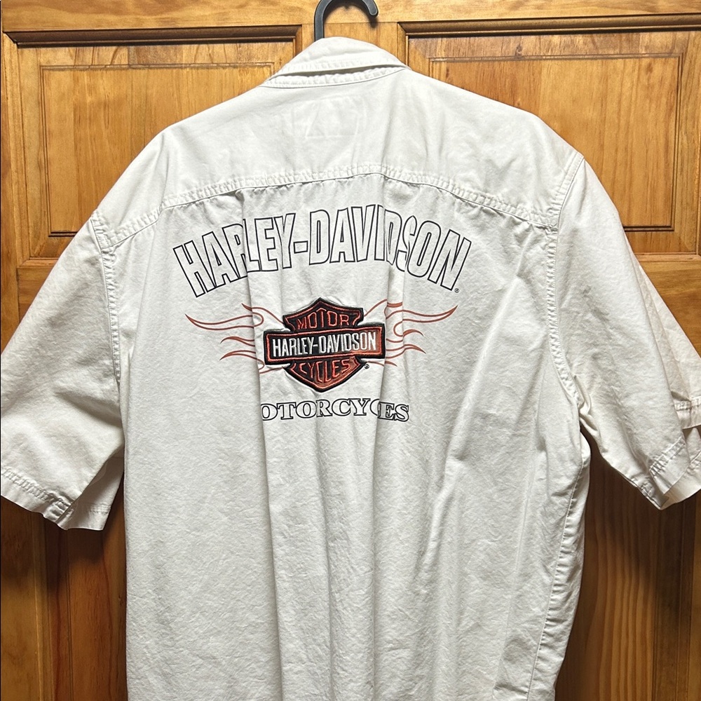 Harley-Davidson Cream Short Sleeve Shirt - Picture 2 of 3